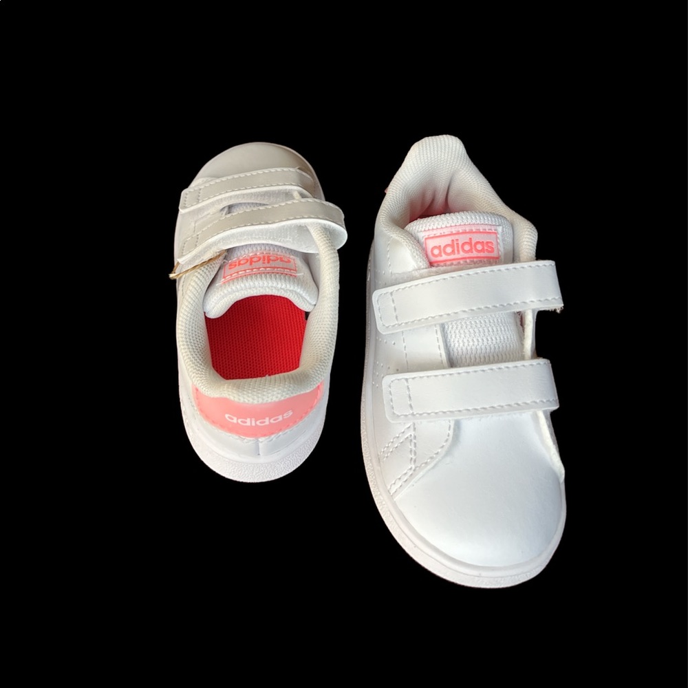 Advantage CF1 White & Pink